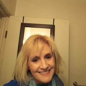 Meet your Posher, Marie